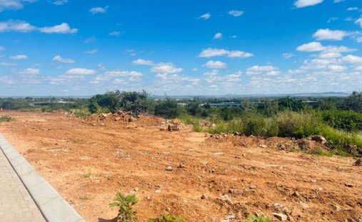 Terrain à Johannesburg, Gauteng, Afrique du Sud 1