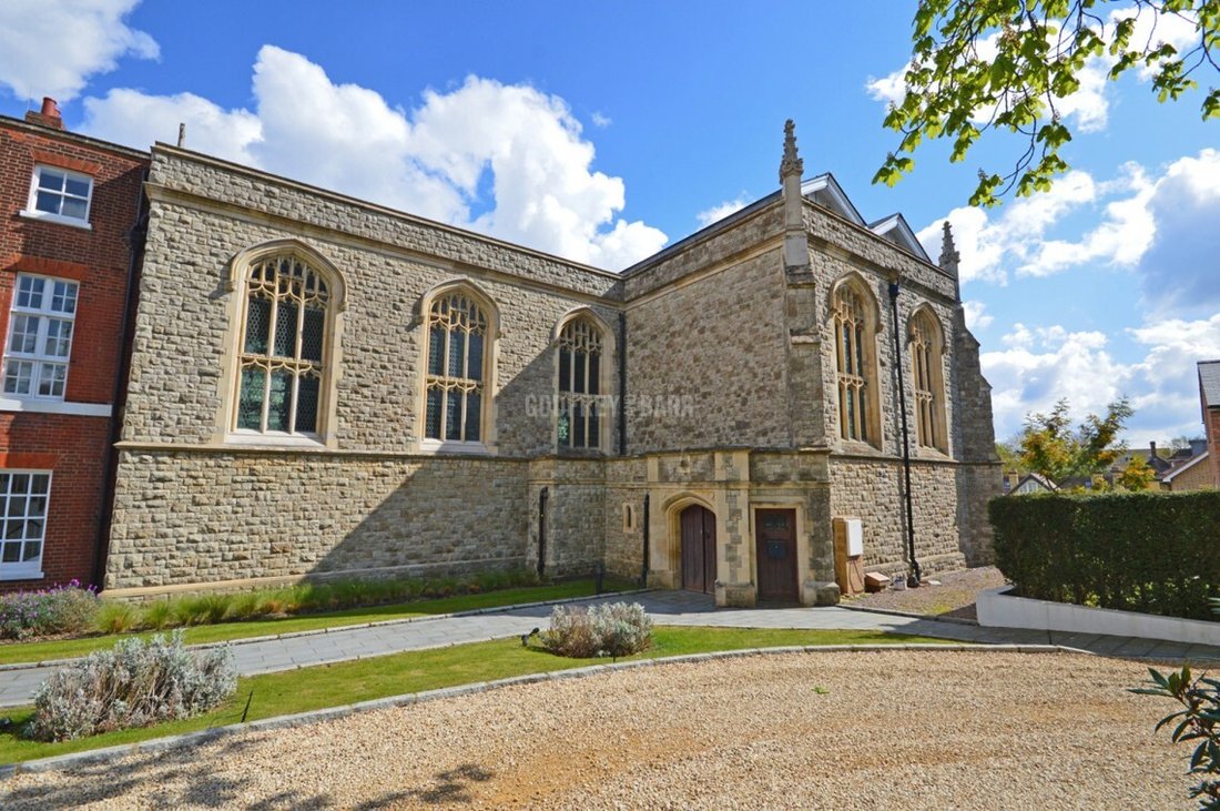 House in Barnet, England 2 - 17473070