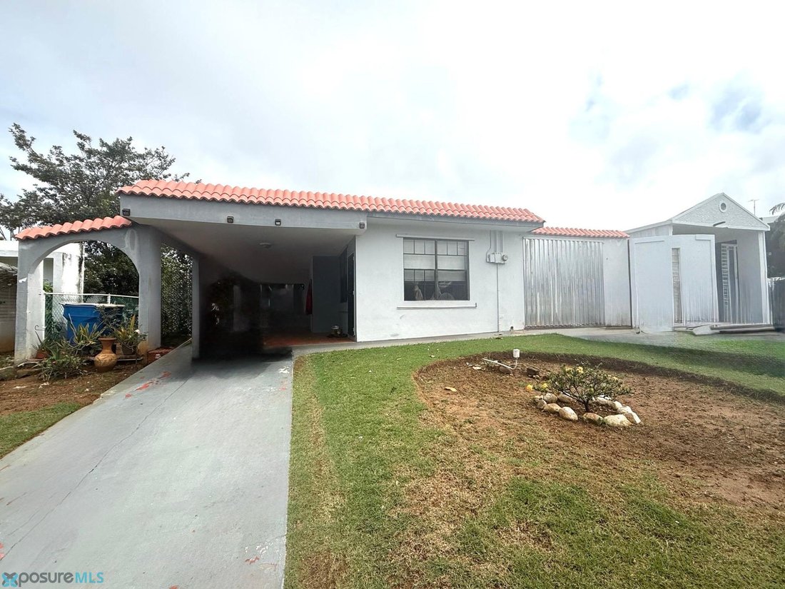 House in Borinquen, Aguadilla, Puerto Rico 1 - 17471252