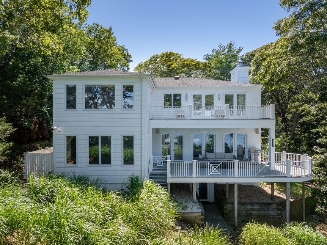 East Hampton, New York, United States 1 - 17471706