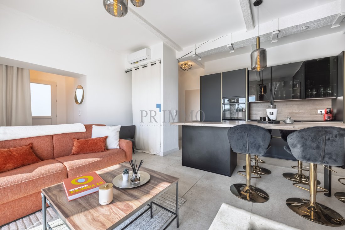 House in Ville-Les Saquedes-Le Bouillonnet, Sainte-Maxime, France 4 - 17473669