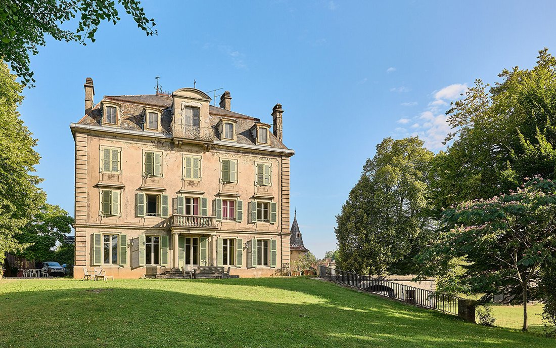 Villa in Lons-le-Saunier, Bourgogne – Franche-Comté, France 3 - 17474321
