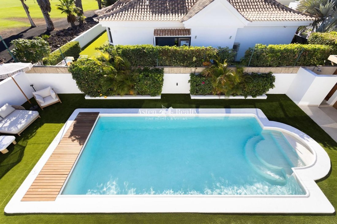 Villa in La Caleta, Adeje, Canary Islands 3 - 17471798