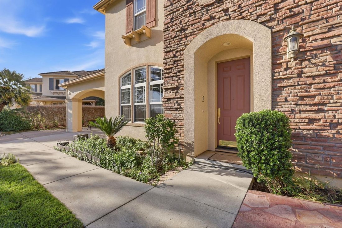 House in Gilroy, California, United States 4 - 17472546