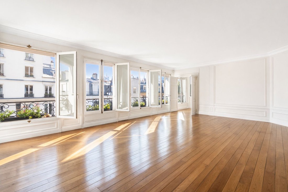 Apartment in Bois de Boulogne, Paris 16e Arrondissement, Paris 5 - 17471555