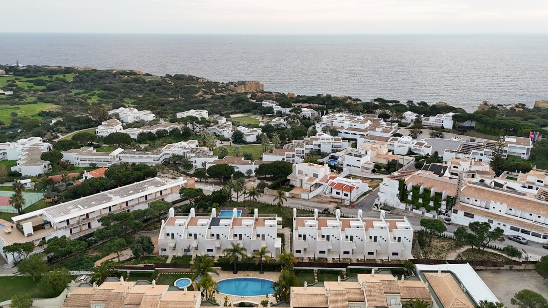 House in Olhos de Agua, Algarve, Portugal 1 - 17474219