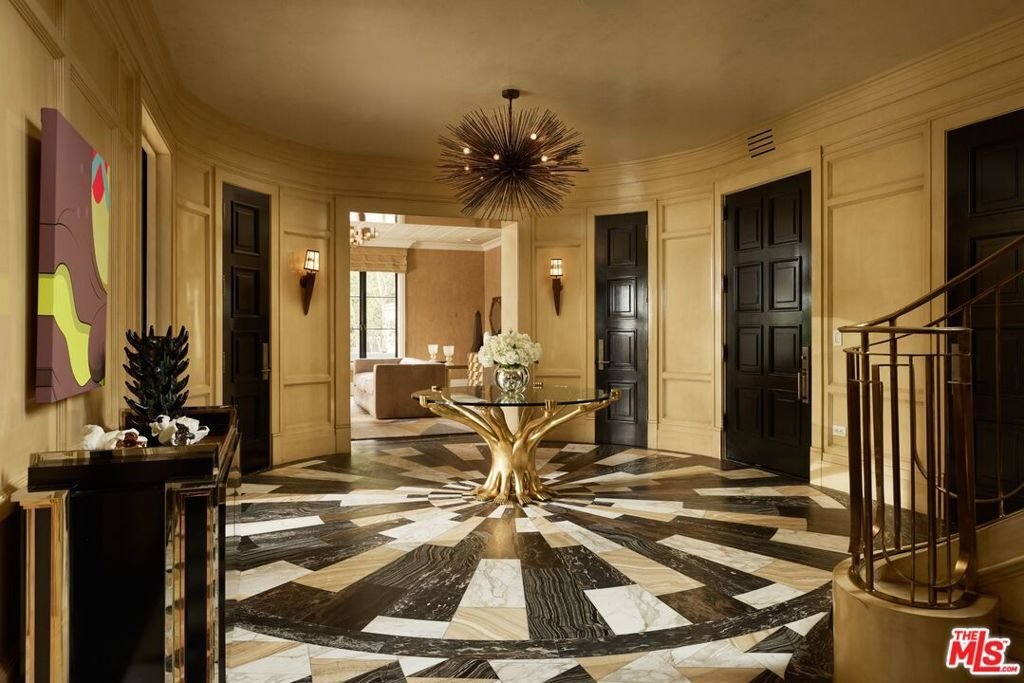 House in Los Angeles, California, United States 3 - 17472948
