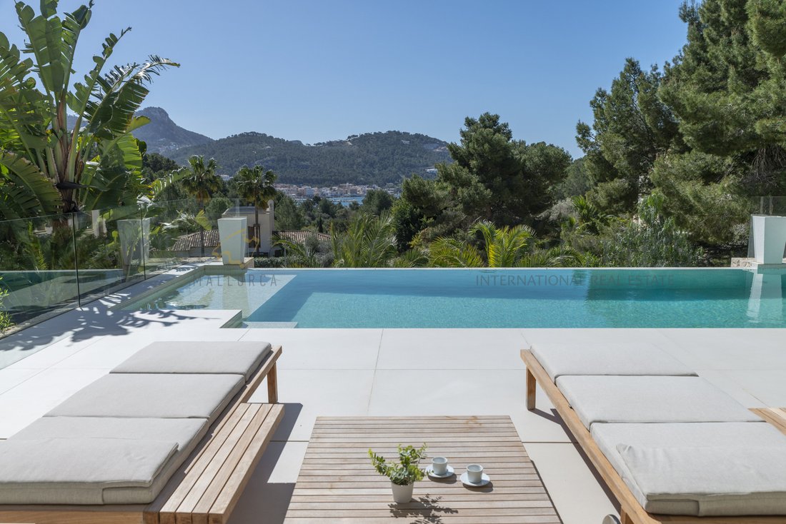 Villa in Port d'Andratx, Andratx, Balearic Islands 1 - 17471262