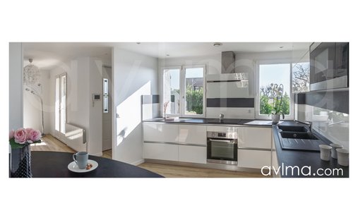 Château Saint Nom La Bretèche 1074.0 Sqm 10 Bedrooms