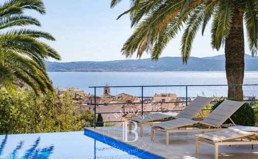 Villa in Ville-Les Saquedes-Le Bouillonnet, Sainte-Maxime, France 1