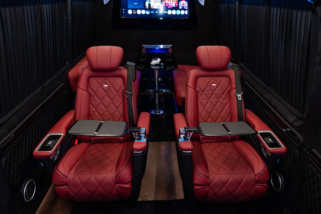 Limousine in Mount Laurel Township, NJ, United States 4 - 17472341