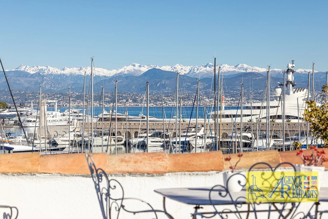 Apartment in Les Cougoulins-Rastines, Antibes, France 2 - 17473679