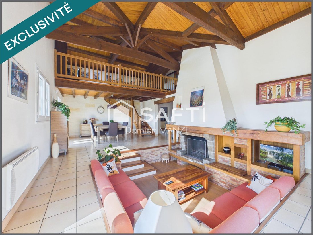 House in Marcheprime, Nouvelle-Aquitaine, France 2 - 17462253