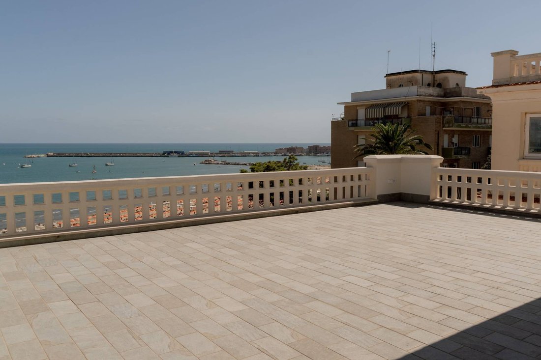 Center, Anzio, Lazio 1 - 17475066
