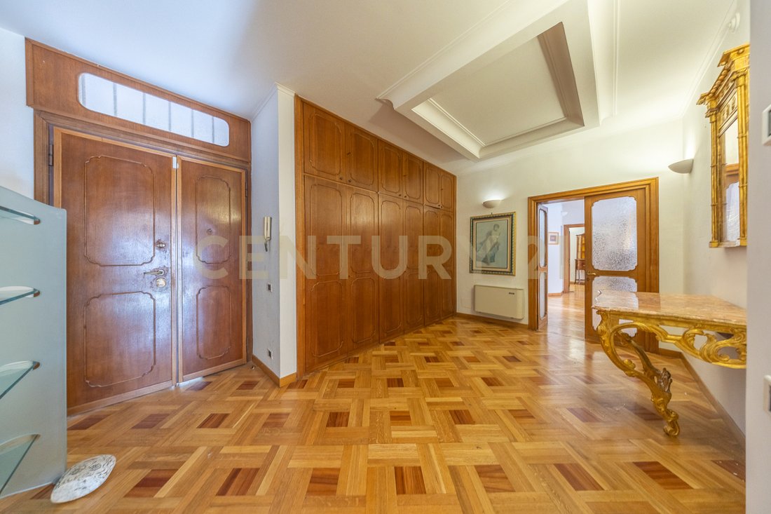 Apartment in Piazza del Popolo - Piazza Navona - Quirinale, Rome, Italy 2 - 17473174