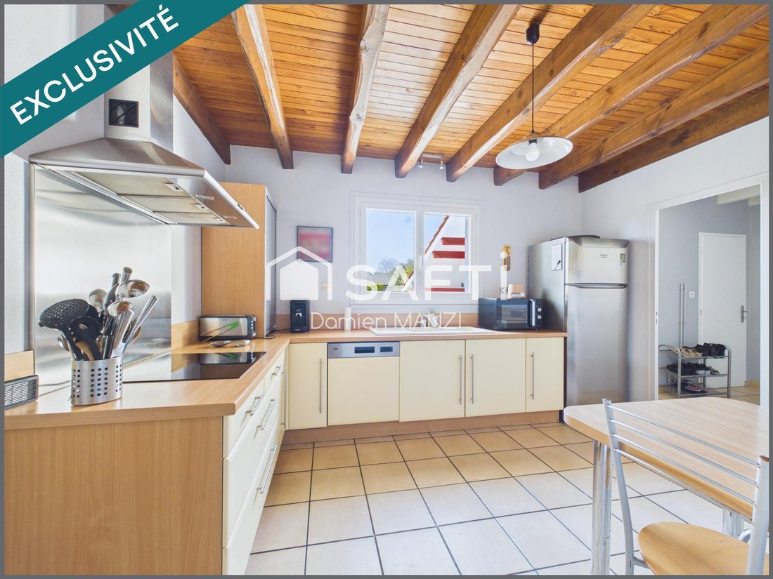 House in Marcheprime, Nouvelle-Aquitaine, France 3 - 17462253