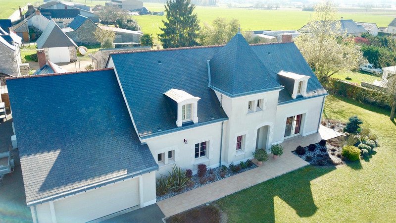 House in Ecouflant, Pays de la Loire, France 1 - 17474389
