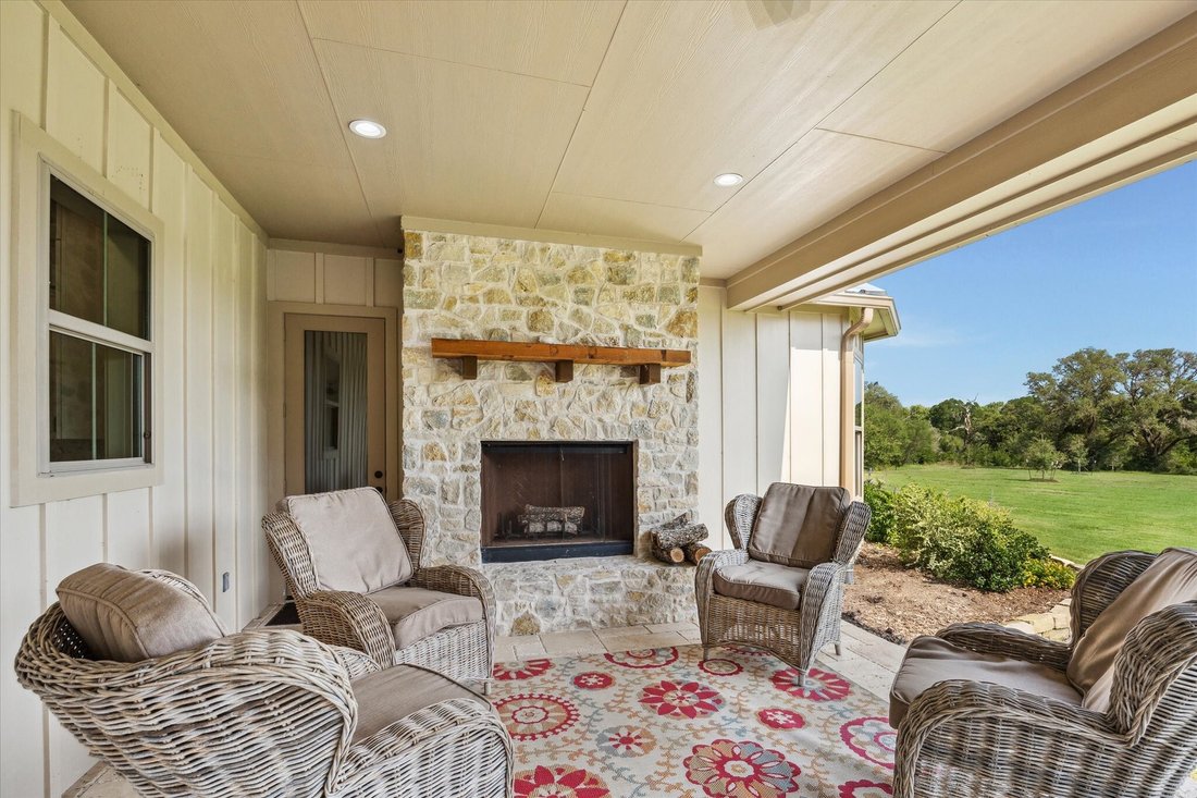 Farm Ranch in Round Top, Texas, United States 3 - 16577174