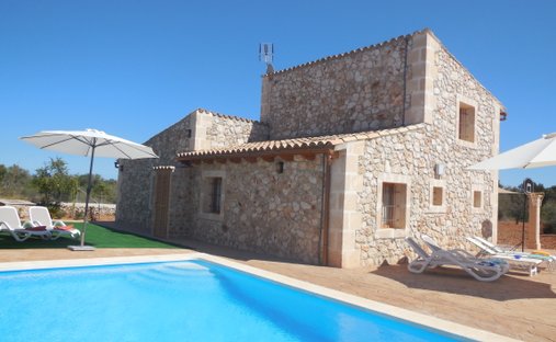 House in Llubi, Balearic Islands, Spain 1