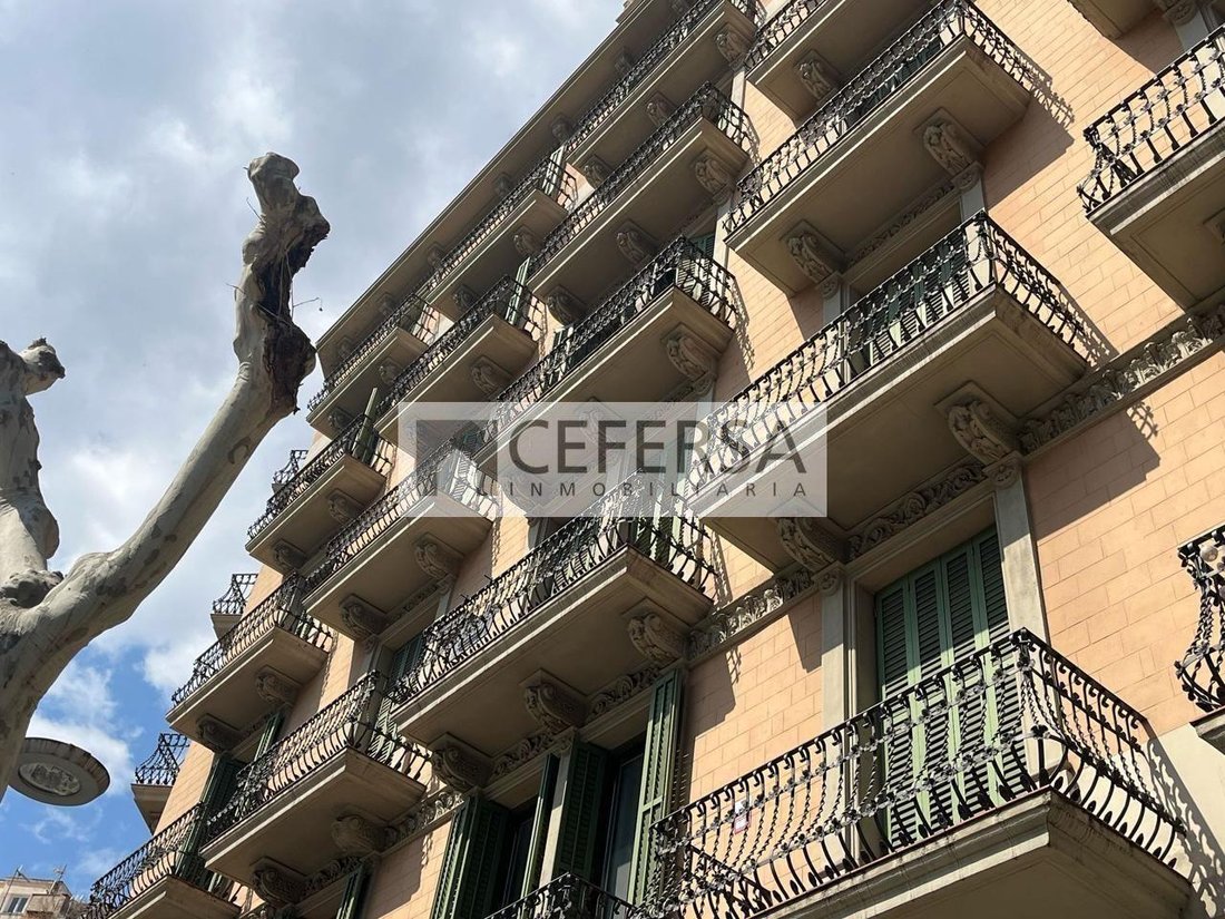 Apartment in Eixample, Barcelona, Spain 1 - 17474146