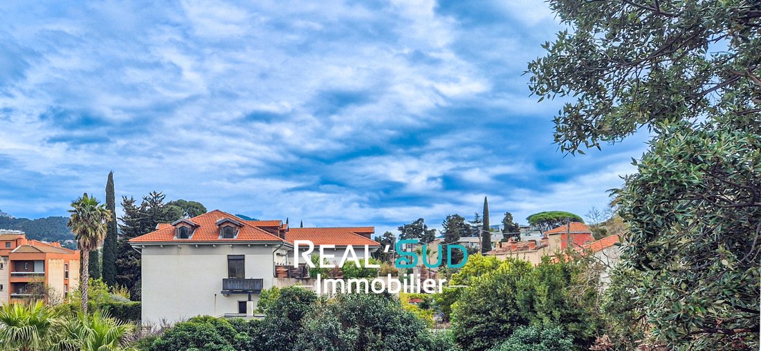 Apartment in Bonneveine, 8e Arrondissement, Marseille 1 - 17471302