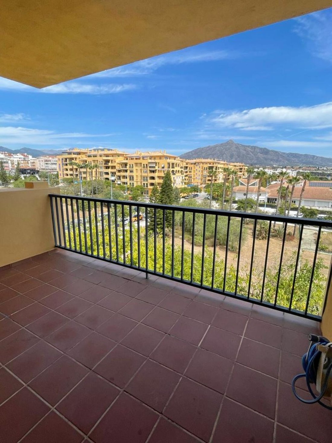 Apartment in San Pedro de Alcantara, Andalusia, Spain 2 - 17471635