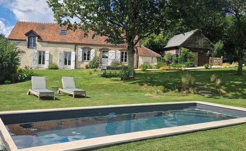 House in Vibraye, Pays de la Loire, France 1