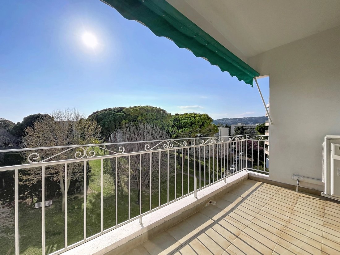 Apartment in Cimiez, Nice, France 1 - 17470520