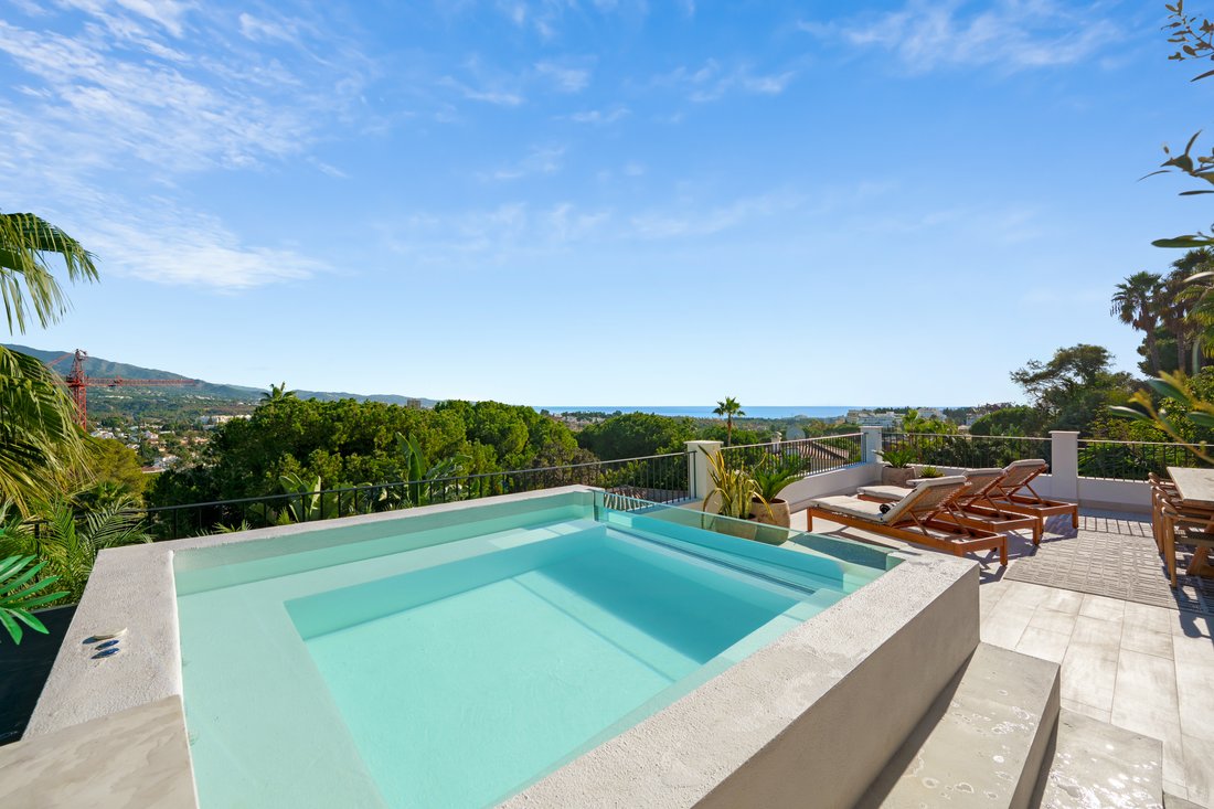 Villa in Marbella, Andalusia, Spain 2 - 17471982