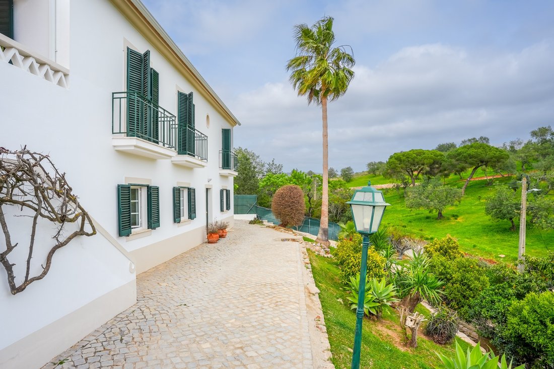House in Loule (Sao Clemente), Algarve, Portugal 3 - 15910993