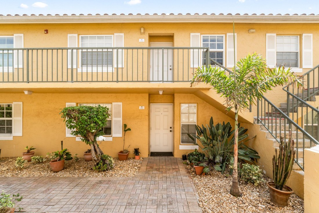 Condo in Lake Park, Florida, United States 2 - 17471741