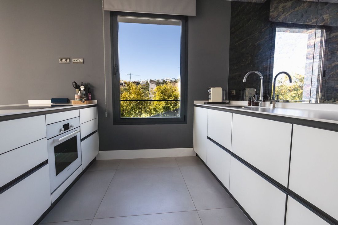 Villa in Estepona, Andalusia, Spain 5 - 17472204