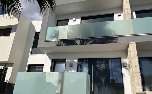 Villa in Playa de Palma, Palma, Balearic Islands 1