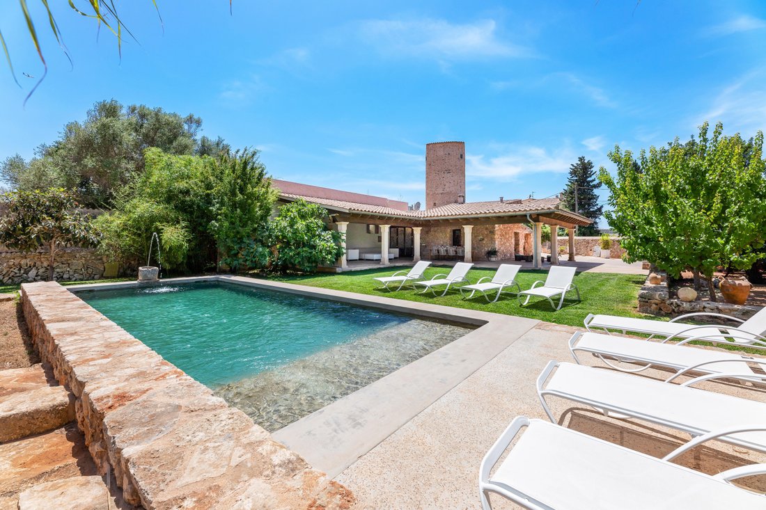 Finca in Sencelles, Balearic Islands, Spain 1 - 17474413