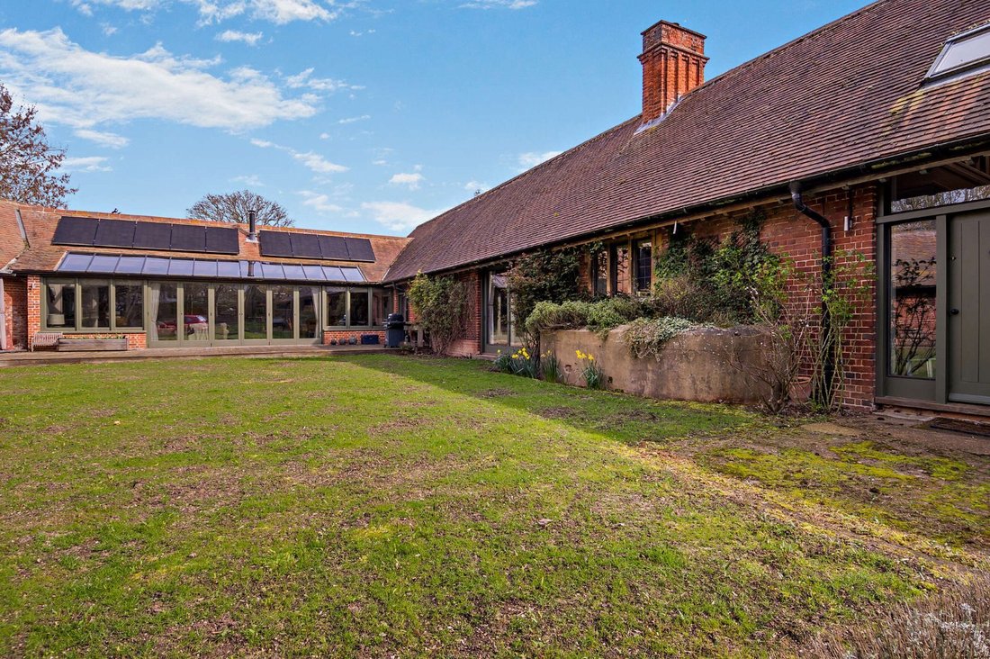 House in Bawdsey, England 5 - 17380980