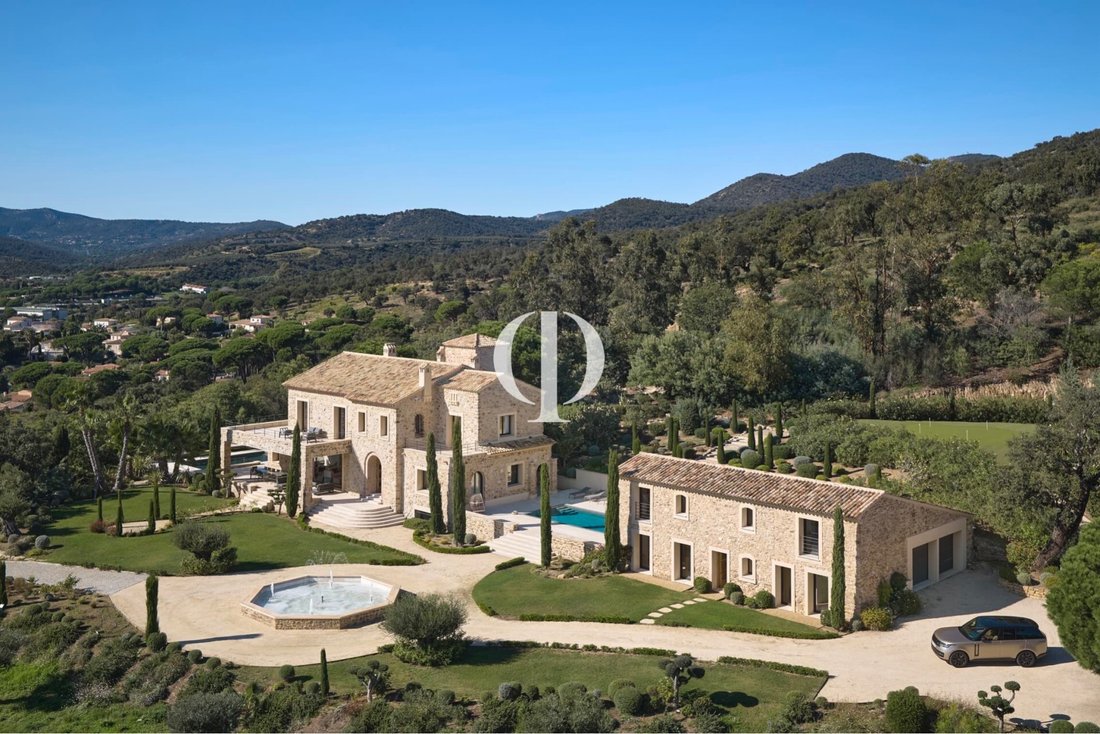 Estate in Nartelle-Noyer-Bellevue-bd des Sardinaux, Sainte-Maxime, France 3 - 17473798