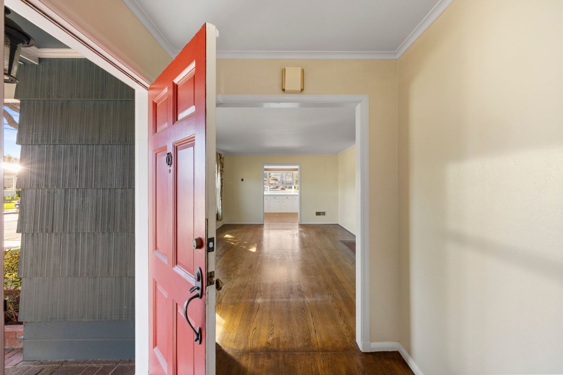 House in Salinas, California, United States 5 - 17471658