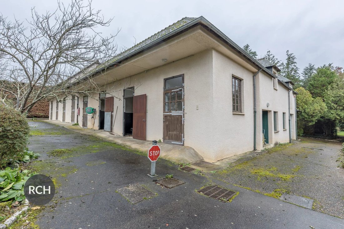 House in Montfort-l'Amaury, Ile-de-France, France 3 - 16890804