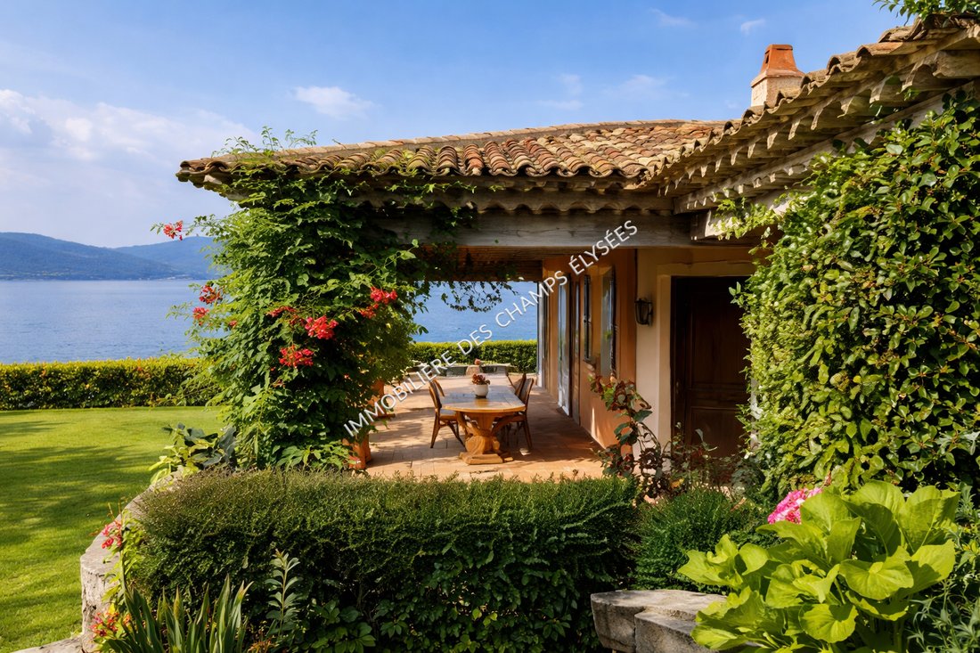 Villa in Zone Est Diffuse, Saint-Tropez, France 1 - 17471521