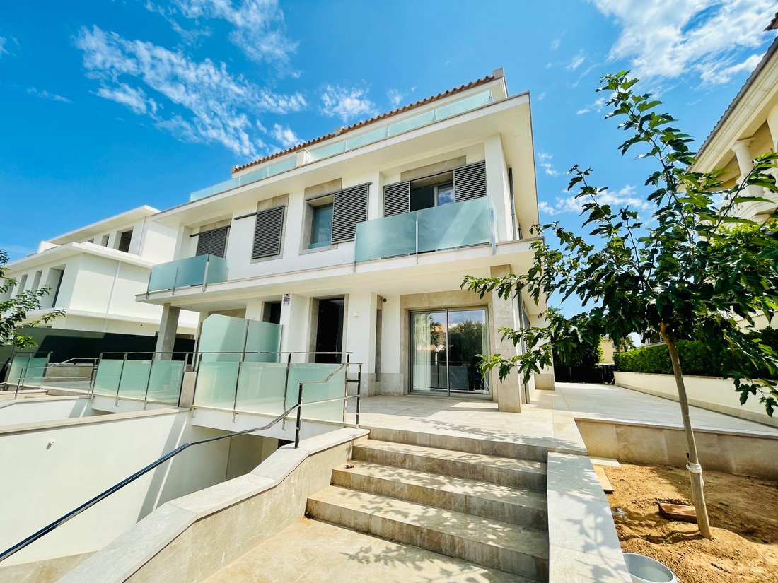 Villa in Santa Margalida, Balearic Islands, Spain 1 - 17474414
