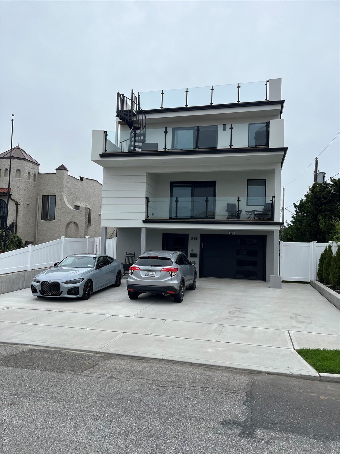 House in Long Beach, New York, United States 2 - 17472934