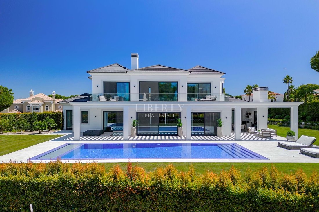 Villa in Quinta do Lago, Almancil, Portugal 1 - 17472578