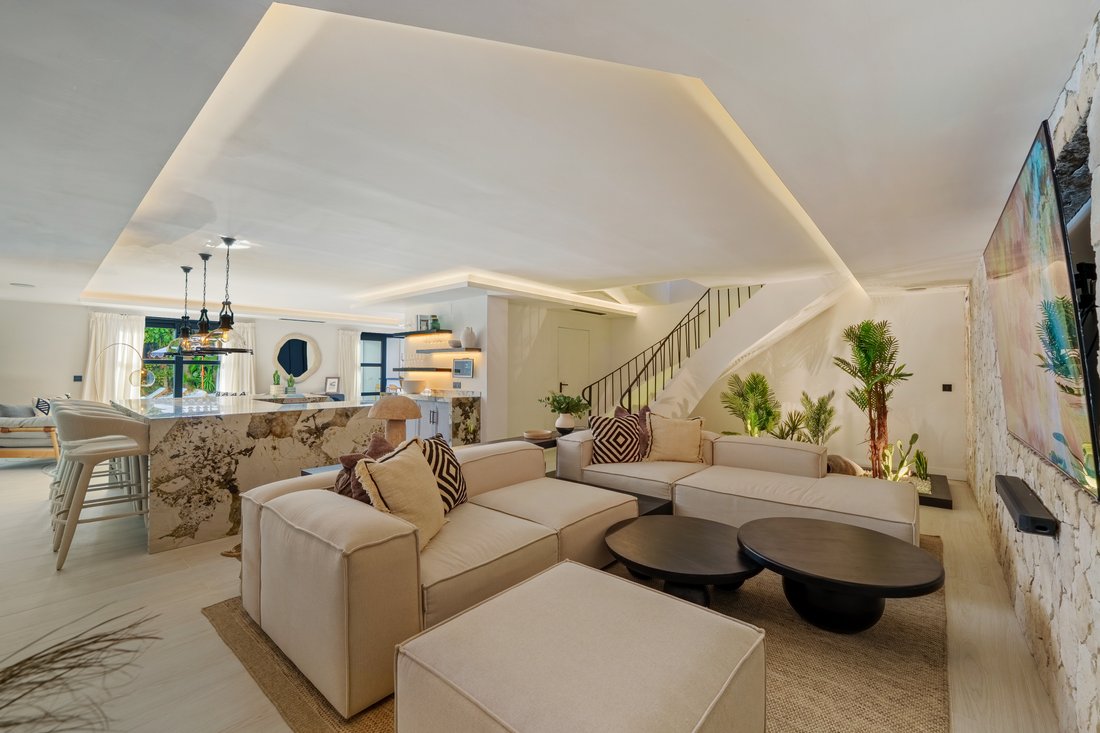 Villa in Marbella, Andalusia, Spain 5 - 17471982