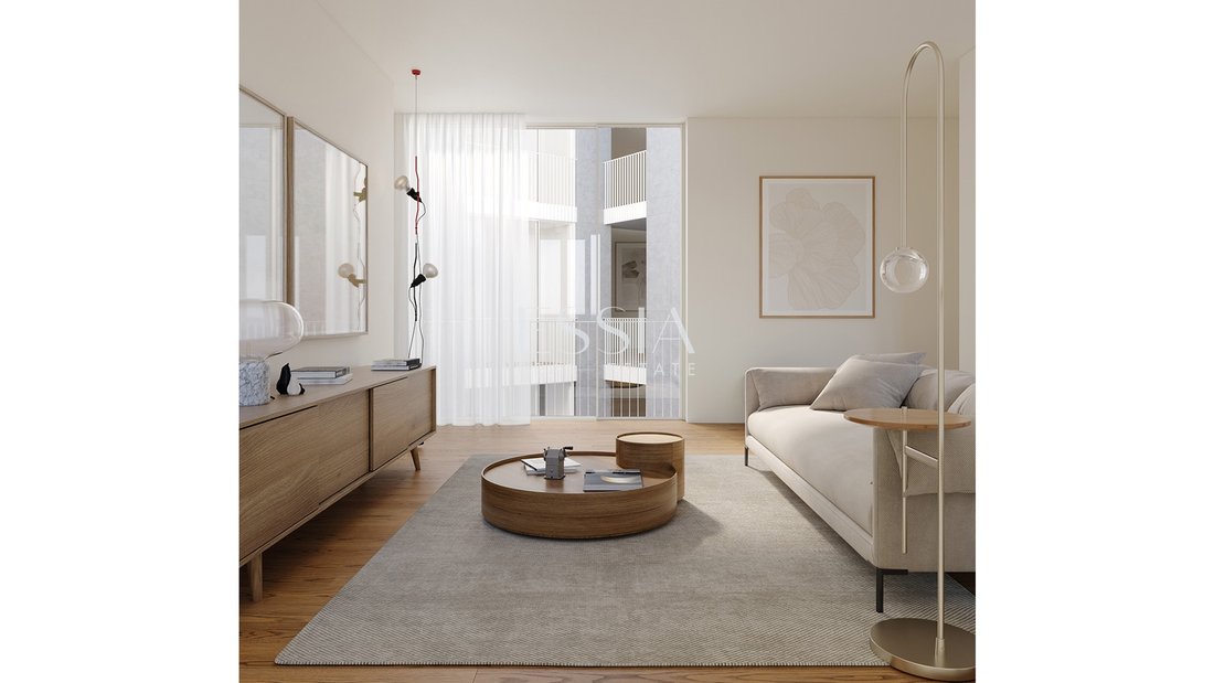 Apartment in Cedofeita, Santo Ildefonso, Se, Miragaia, Sao Nicolau e Vitoria, Porto District, Portugal 1 - 17474124