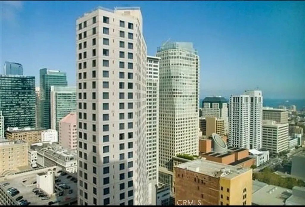 Condo in San Francisco, California, United States 2 - 16718221