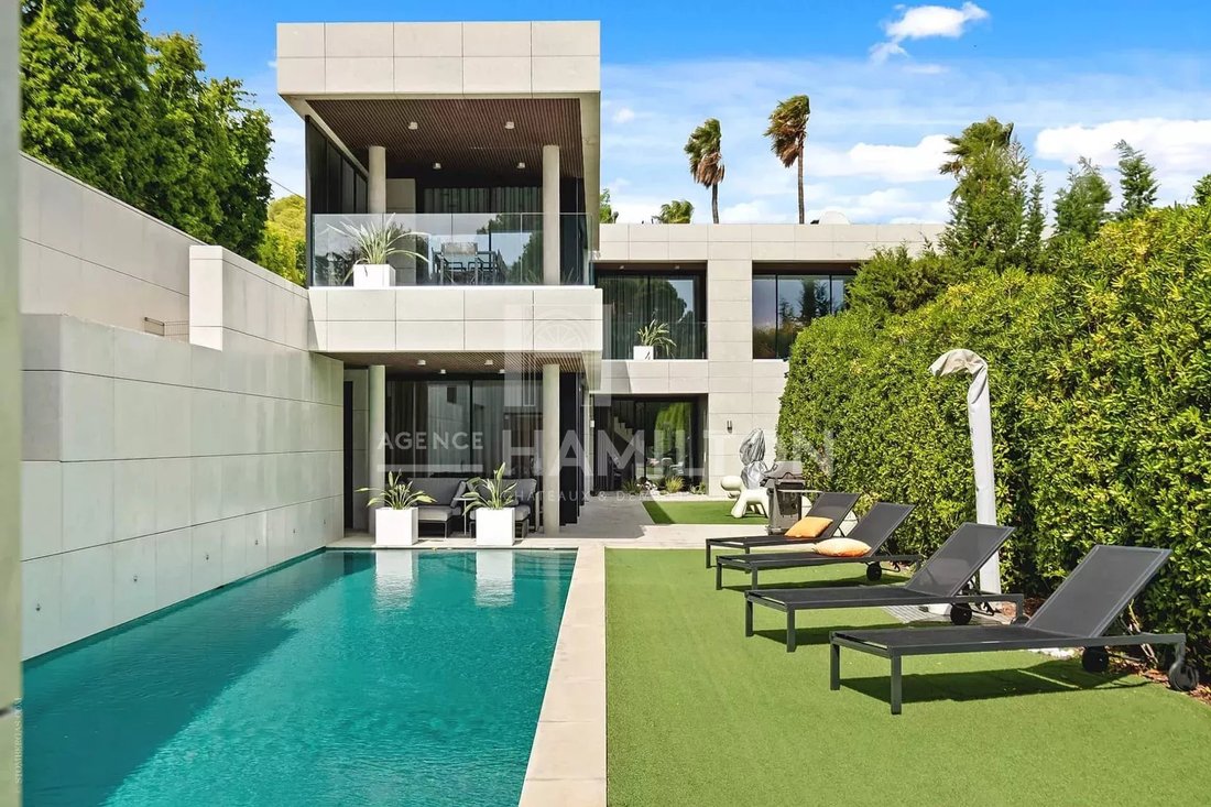 Villa in Nice, Provence-Alpes-Côte d'Azur, France 3 - 15483740