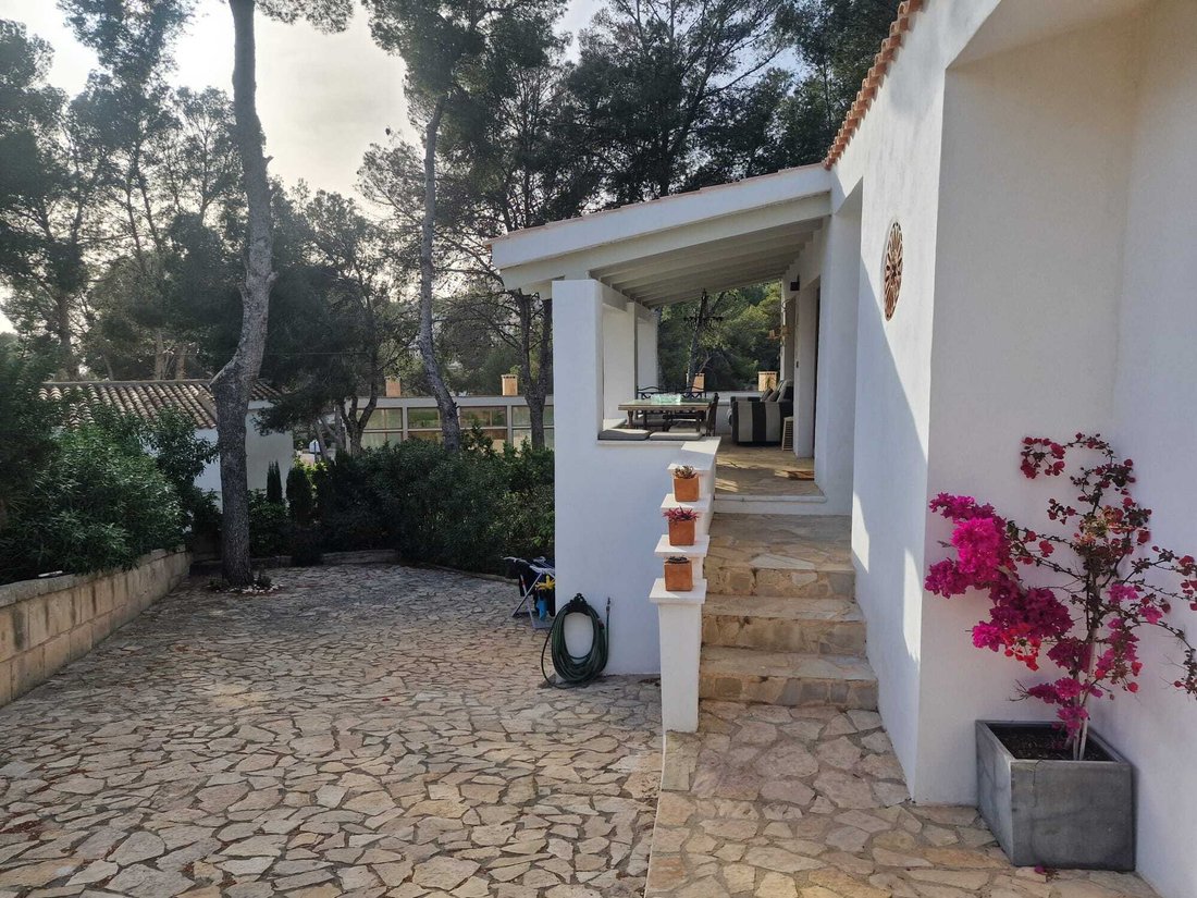 Villa in Rotes Velles, Calvia, Balearic Islands 2 - 17474584