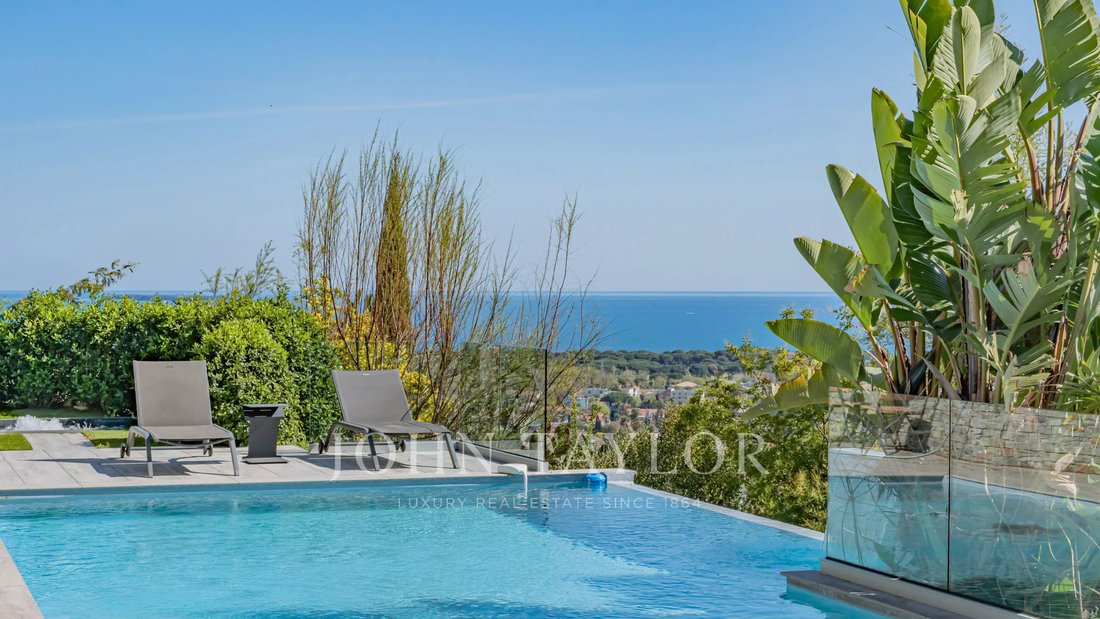 House in Les Termes, Mandelieu-la-Napoule, France 2 - 15095011