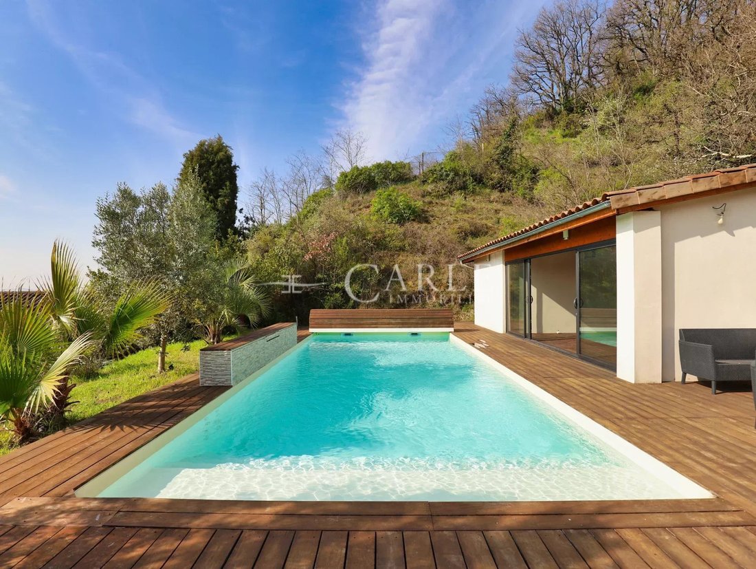 Estate in Neyron, Auvergne-Rhône-Alpes, France 1 - 17396316