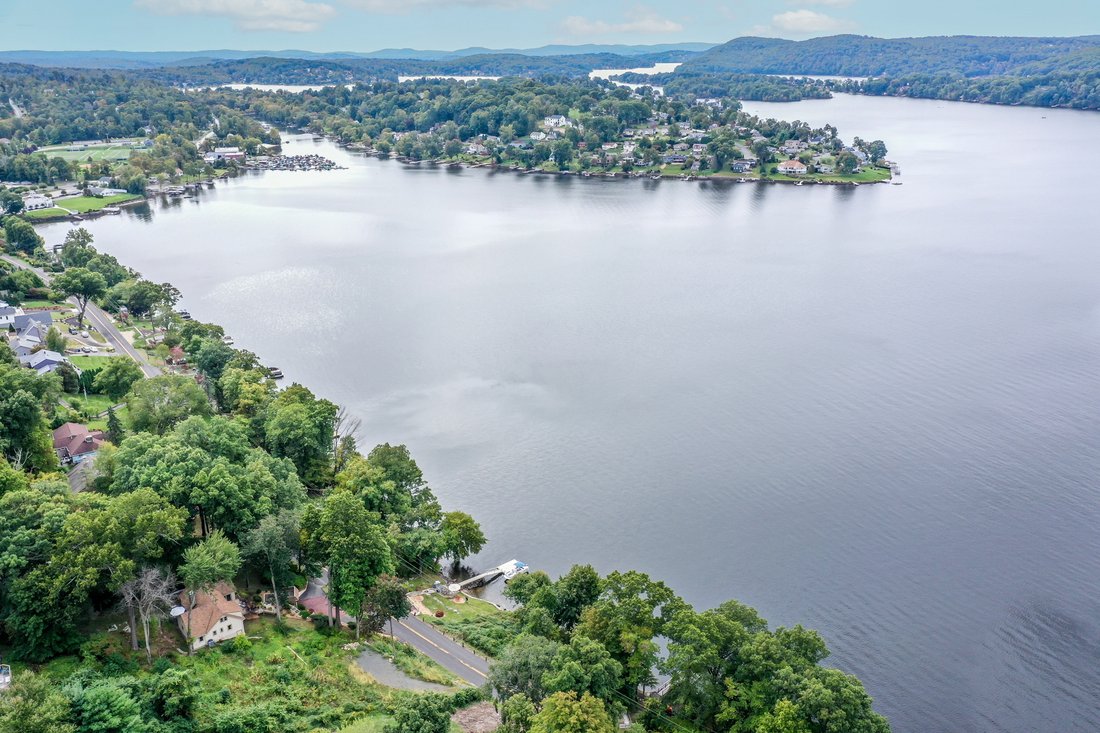 House in Brookfield, Connecticut, United States 3 - 17470575